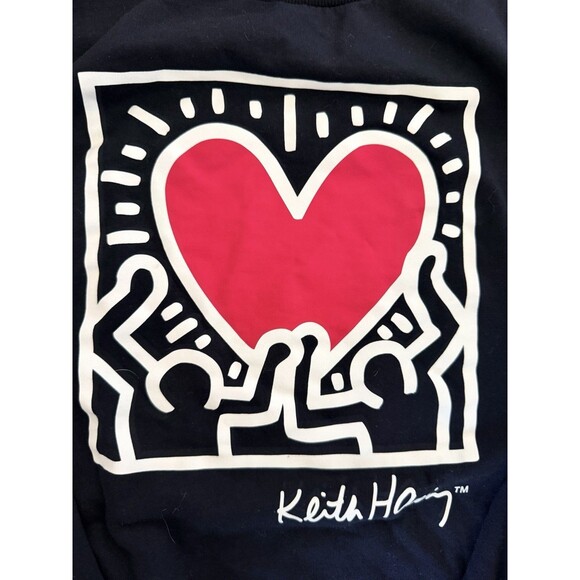 Keith Haring Heart Graphic Sweatshirt Black Crewneck Unisex M Medium 60/40 Blend - Picture 6 of 10
